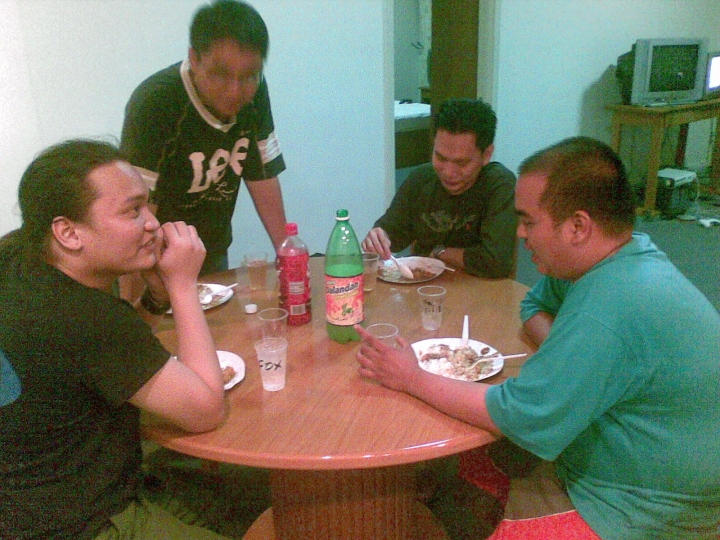 12282007019.jpg