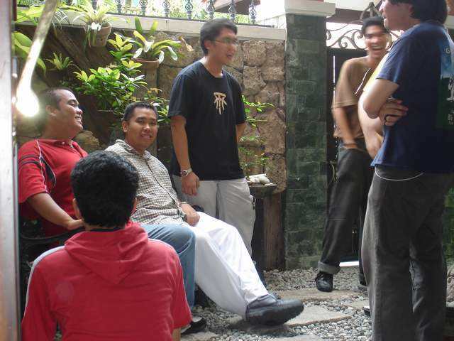 Tawanan.
